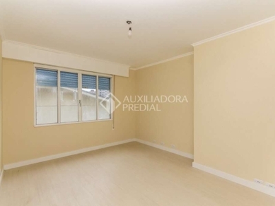 Apartamento com 3 quartos para alugar na Rua Líbero Badaró, 418, Passo D'Areia, Porto Alegre, 95 m2 por R$ 2.300