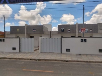 CASAS NO COLINAS DO SUL