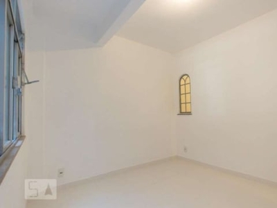 Casa para Aluguel - Taquara, 1 Quarto, 50 m² - Rio de Janeiro