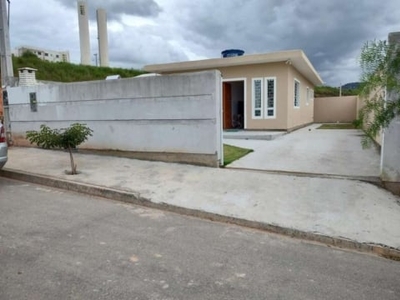 Casa para Venda em Palhoça, Loteamento Parque Vale Verde, 2 dormitórios, 2 suítes, 3 banheiros