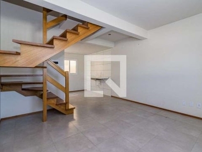 Casa / Sobrado em Condomínio para Aluguel - Ponta Grossa, 2 Quartos, 50 m² - Porto Alegre