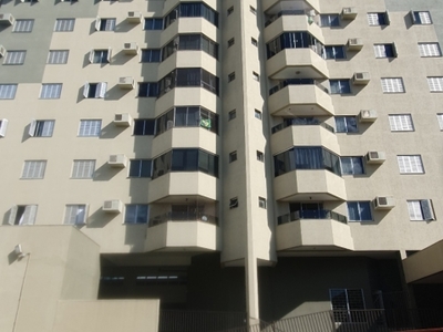 LOCAÇÃO MENSAL APARTAMENTO SEMIMOBILIADO NO CENTRO DE CASCAVEL