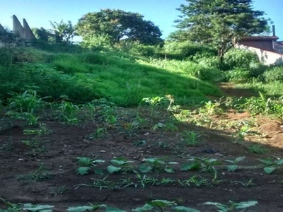 Terreno no Condomínio Jardim dos Lagos II em Franco da Rocha.