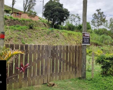 Vendo terreno no bairro Maravilha em Paty do Alferes - RJ