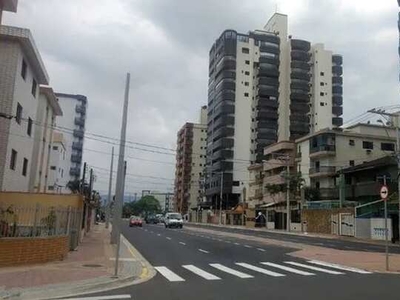 Alugo apartamento de alto padrão na Praia Grande com churrasqueira na varanda gourmet