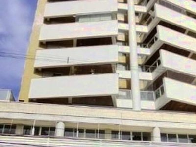 Apartamento à venda no Novo Centro em em Maringá, Edifício Luiz Carlos Bossolin. 3 quartos