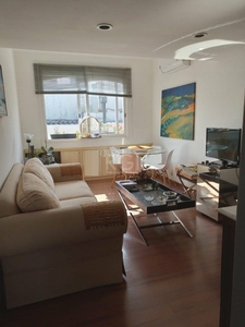 Apartamento à venda por R$ 559.900