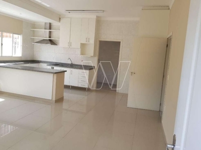 Casa com 2 quartos para alugar no sousas, campinas , 130 m2 por r$ 2.000