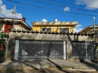 Casa para locação, água fria, 250m², 3 dormitórios 1 suíte, 3 banheiros, copa, cozinha e 3 vagas.