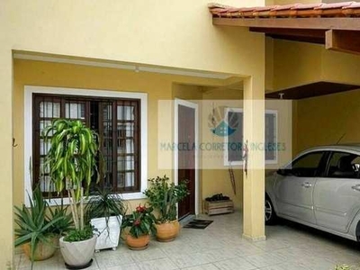 Casa Sobrado, 3 dormitórios, 1 suítes, 1 banheiros, 1 vaga na garagem