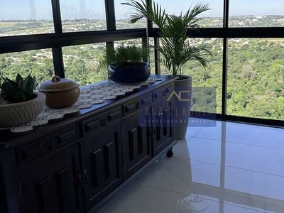 Lindo apartamento alto padrão à venda no Edifício Platinum em Umuarama, andar alto. 2 suít