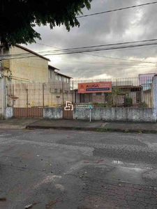 Casa com 2 quartos para alugar no bairro Santa Cecília Vale do Jatobá (barreiro), 134m²