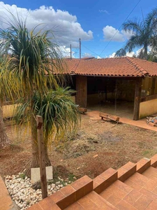 Casa com 4 quartos à venda no bairro Vale do Sol, 360m²