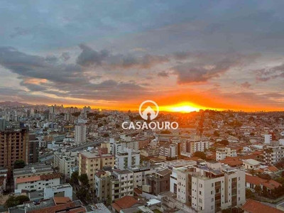 Cobertura com 2 quartos à venda no bairro Graça, 130m²