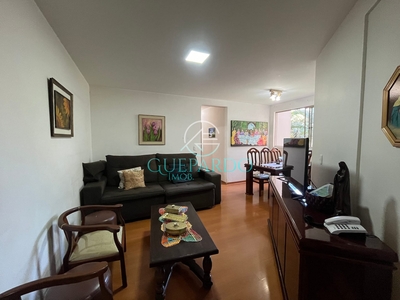 Apartamento em Cláudia, Londrina/PR de 70m² 3 quartos à venda por R$ 319.000,00