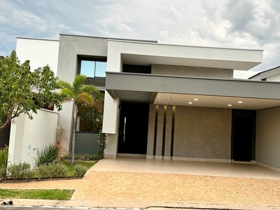 Casa em Centro, Marília/SP de 190m² 3 quartos à venda por R$ 1.289.000,00