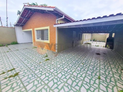 Casa em Indaiá, Caraguatatuba/SP de 150m² 3 quartos à venda por R$ 569.000,00