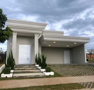 Casa em Vereador Eduardo Andrade Reis, Marília/SP de 155m² 3 quartos à venda por R$ 879.000,00