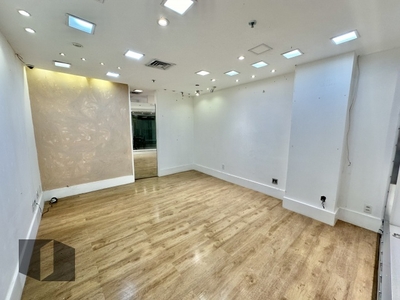 Sala em Centro, Rio de Janeiro/RJ de 34m² para locação R$ 1.700,00/mes