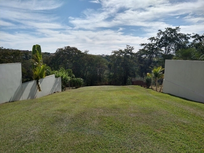 Terreno em Jardim Alvorada, Marília/SP de 856m² à venda por R$ 318.000,00