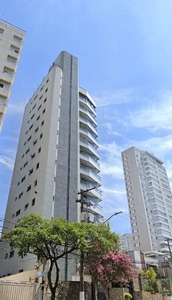 Apartamento com 2 Quartos e 1 banheiro à Venda, 67 m² por R$ 490.000