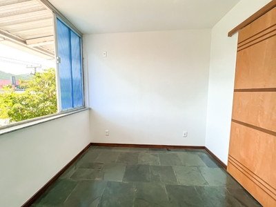Apartamento em Itaipu, Niterói/RJ de 33m² 1 quartos para locação R$ 1.290,00/mes