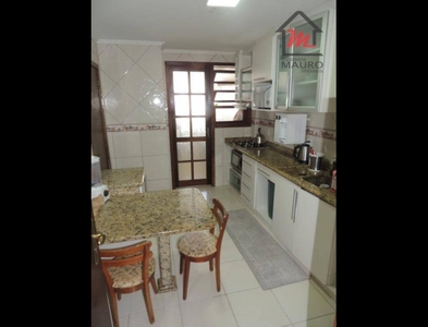 Apartamento no Bairro Velha em Blumenau com 3 Dormitórios (1 suíte) e 83 m²