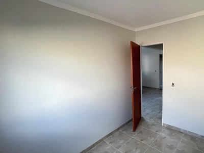 Casa em Caiobá, Campo Grande/MS de 45m² 2 quartos à venda por R$ 149.000,00