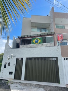 Casa em Castália, Itabuna/BA de 245m² 3 quartos à venda por R$ 699.000,00