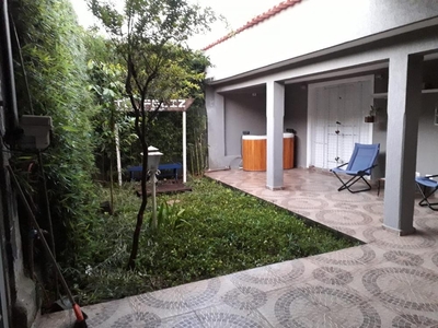 Casa em Jardim dos Ipês, Cotia/SP de 200m² 3 quartos à venda por R$ 579.000,00