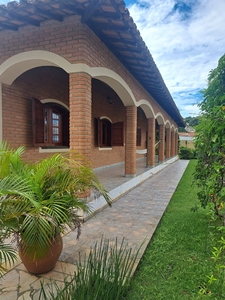 Casa em Jardim Leonor, Itatiba/SP de 405m² 3 quartos à venda por R$ 979.000,00
