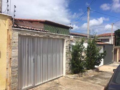 Casa em Nova Parnamirim, Parnamirim/RN de 100m² 3 quartos para locação R$ 1.400,00/mes