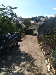 Casa em Parque Turistas, Contagem/MG de 170m² 3 quartos à venda por R$ 848.500,00