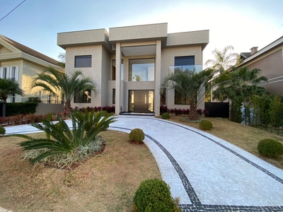 Casa em Tamboré, Santana de Parnaíba/SP de 750m² 5 quartos à venda por R$ 12.499.000,00