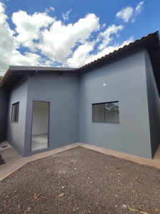 Casa em Vila Sílvia Regina, Campo Grande/MS de 48m² 2 quartos à venda por R$ 189.000,00
