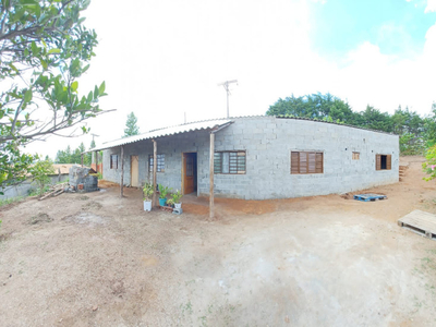 Casa Espaçosa e Terreno 1000mt, 3 Quartos, Fazenda Estância Sp - Jarinu/sp