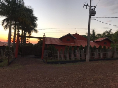 Chácara em Ouro Branco, Londrina/PR de 400m² 5 quartos à venda por R$ 1.099.000,00