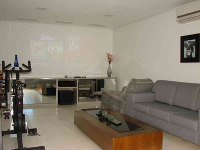 Cobertura com 4 quartos à venda no bairro Serra, 393m²