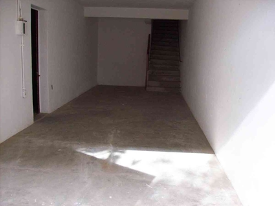 Lote com 1 quarto à venda no bairro Santa Mônica, 360m²