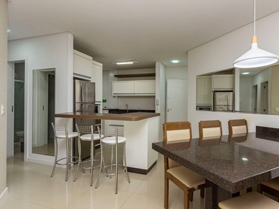 Apartamento em Centro, Bombinhas/SC de 65m² 2 quartos à venda por R$ 779.000,00