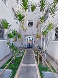 Apartamento em Distrito Industrial Doutor Hélio Pentagna Guimarães, Contagem/MG de 44m² 2 quartos à venda por R$ 189.000,00
