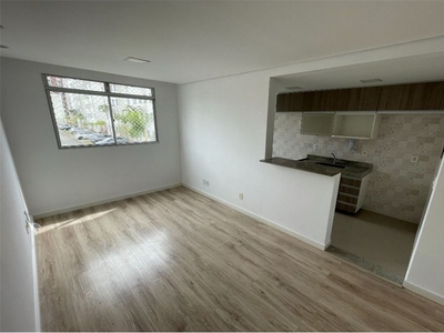 Apartamento em Vila Mogilar, Mogi das Cruzes/SP de 48m² 2 quartos para locação R$ 1.900,00/mes