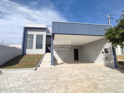 Casa em Centro, Bragança Paulista/SP de 150m² 3 quartos à venda por R$ 919.000,00