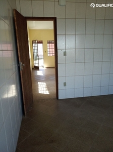 Casa em Leblon, Cláudio/MG de 10m² 2 quartos à venda por R$ 279.000,00