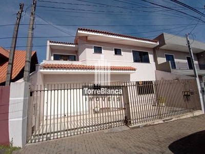 Casa em Oficinas, Ponta Grossa/PR de 182m² 3 quartos à venda por R$ 749.000,00