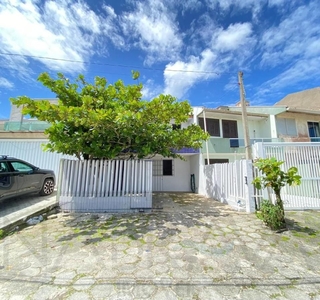 Casa em Riviera, Matinhos/PR de 10m² 3 quartos à venda por R$ 409.000,00