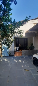 Casa em Vila São Geraldo, São José dos Campos/SP de 200m² 5 quartos à venda por R$ 389.000,00
