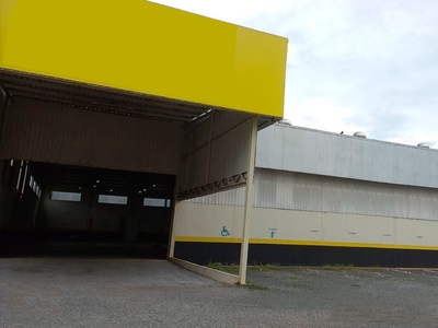 Galpão em Taguatinga Sul (Taguatinga), Brasília/DF de 1900m² para locação R$ 30.000,00/mes