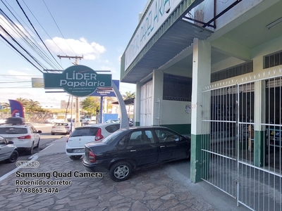 Imóvel Comercial em Centro, Vitória da Conquista/BA de 866m² para locação R$ 25.000,00/mes