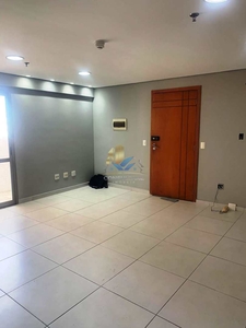 Sala em Marapé, Santos/SP de 50m² para locação R$ 2.300,00/mes